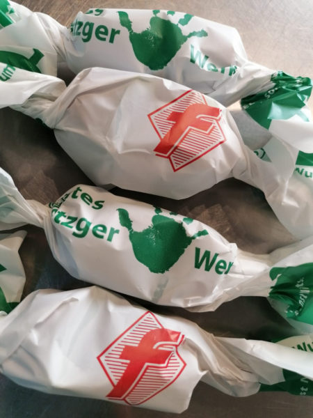 BRATWURST-Spiesschen
